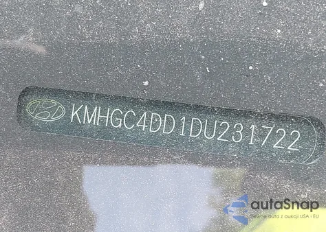 2013 Hyundai Genesis 3.8 z USA, uszkodzony, nr VIN KMHGC4DD1DU231722